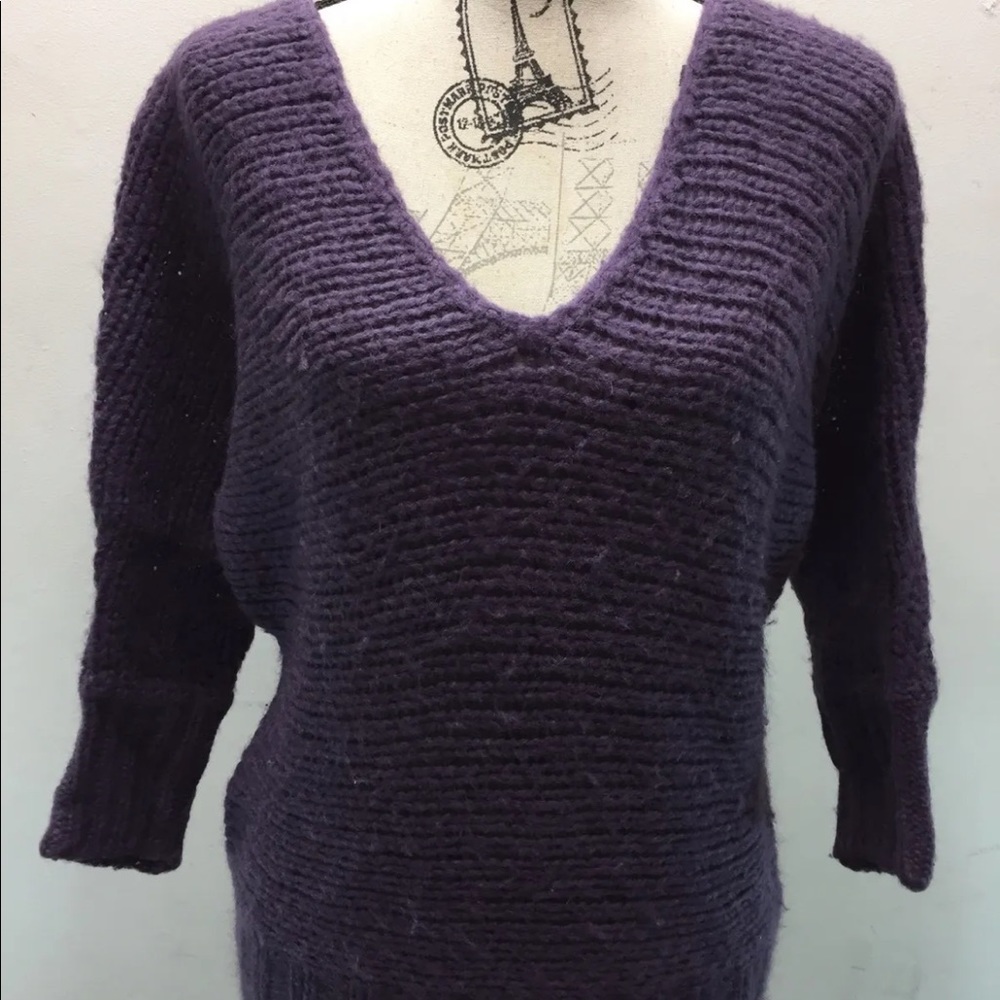 American Eagle Outfitters Cable Knit Women Sweater S V-Neck Mohair Wool Purple